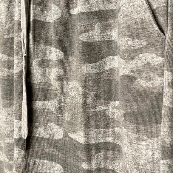 Maurices Gray Camo French Terry Pocketed Mini Skirt XXL - Picture 4 of 6